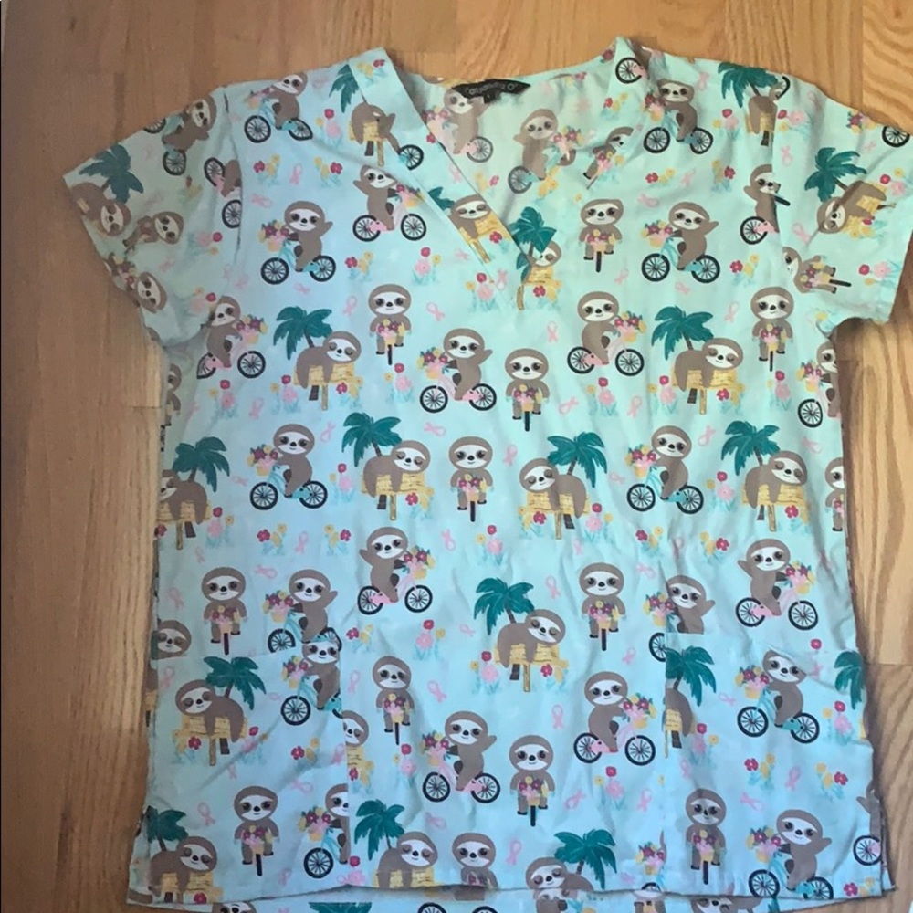 Scrub top